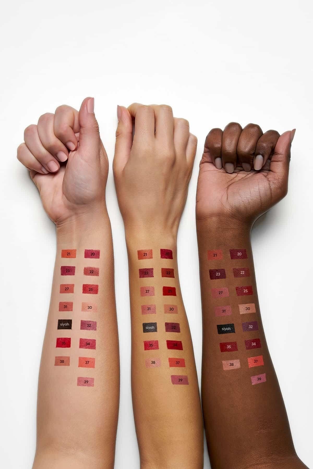 Velvet Matte Lipstick No: 22 Mid Brown - Mat Ruj - 8691190466220 Velvet Matte Lipstick No: 22 Mid Brown - Mat Ruj - 8691190466220